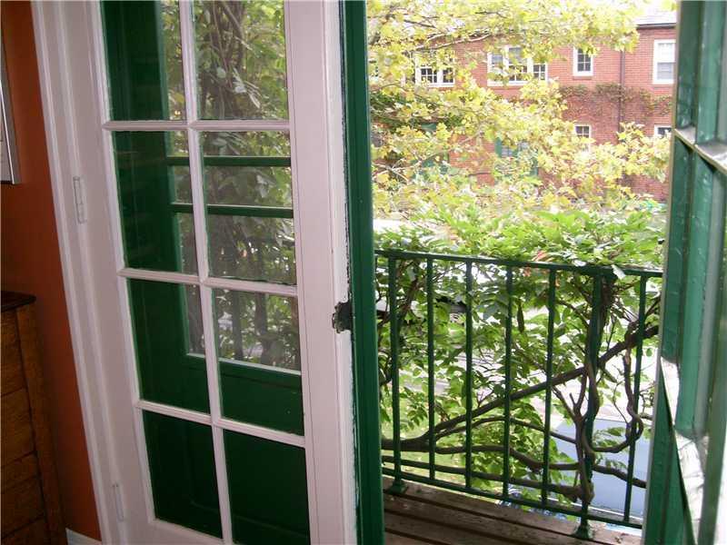 427 Sulgrave Road Pittsburgh, PA 15211 - Photo 12 of 25 Gallery Image 12