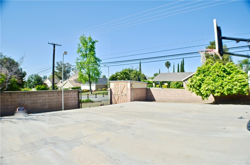 9513 Sunflower Street Rancho Cucamonga, CA 91737 - Photo 36 of 45