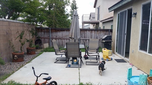 972 Midnight Lane San Jacinto, CA 92582 - Photo 2 of 2