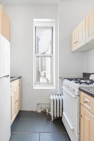 $515,000 | 316 Mott Street, Unit 2F | NoHo