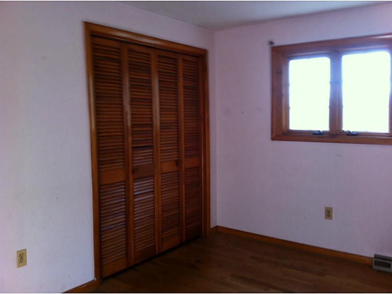 523 Bicker Road Cabot, PA 16023 - Photo 12 of 20