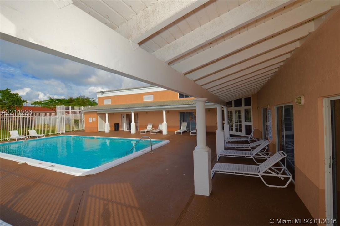 835 Northeast 212th Terrace, Unit 4 North Miami Beach, FL 33179 - Photo 5 of 14