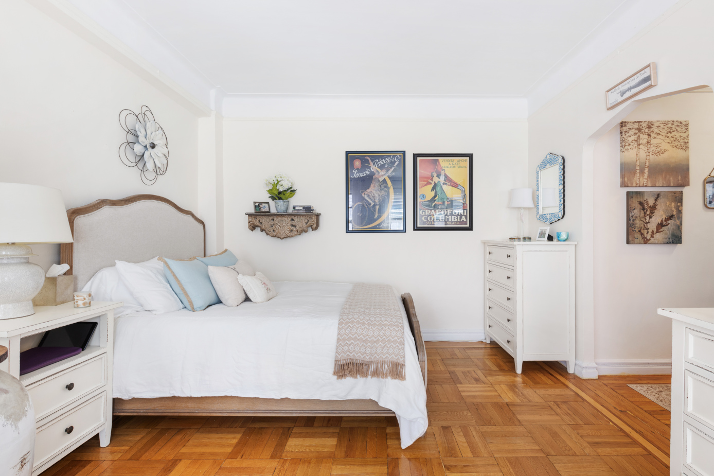 129 West 89th Street, Unit 45 Manhattan, NY 10024 - Photo 2 of 9
