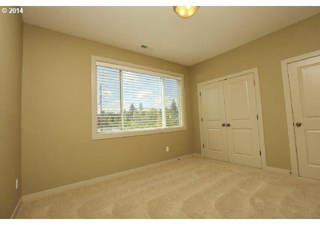 3408 Southwest Moss Street Portland, OR 97219 - Photo 8 of 14 Gallery Image 8