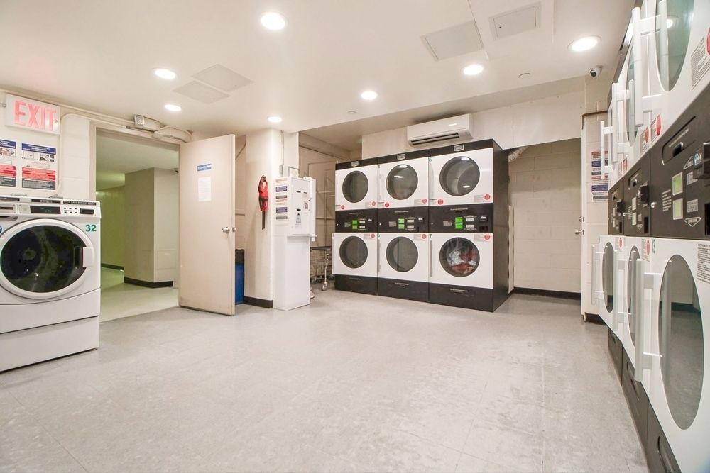 Brighton Towers 40 Brighton 1st Rd, Brooklyn, NY 11235 - Photo 5 of 8