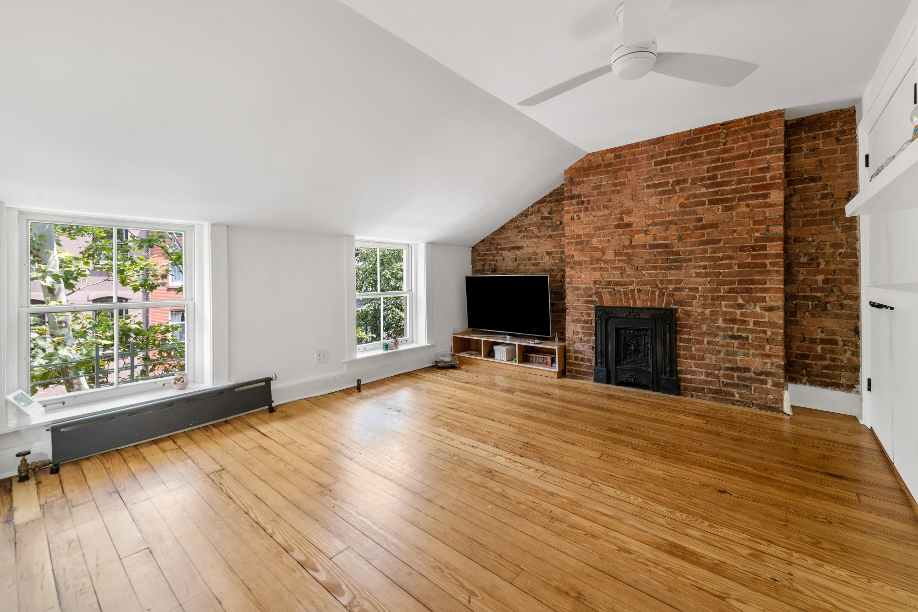 160 State Street, Unit TRIPLEX Brooklyn, NY 11201 - Photo 10 of 14