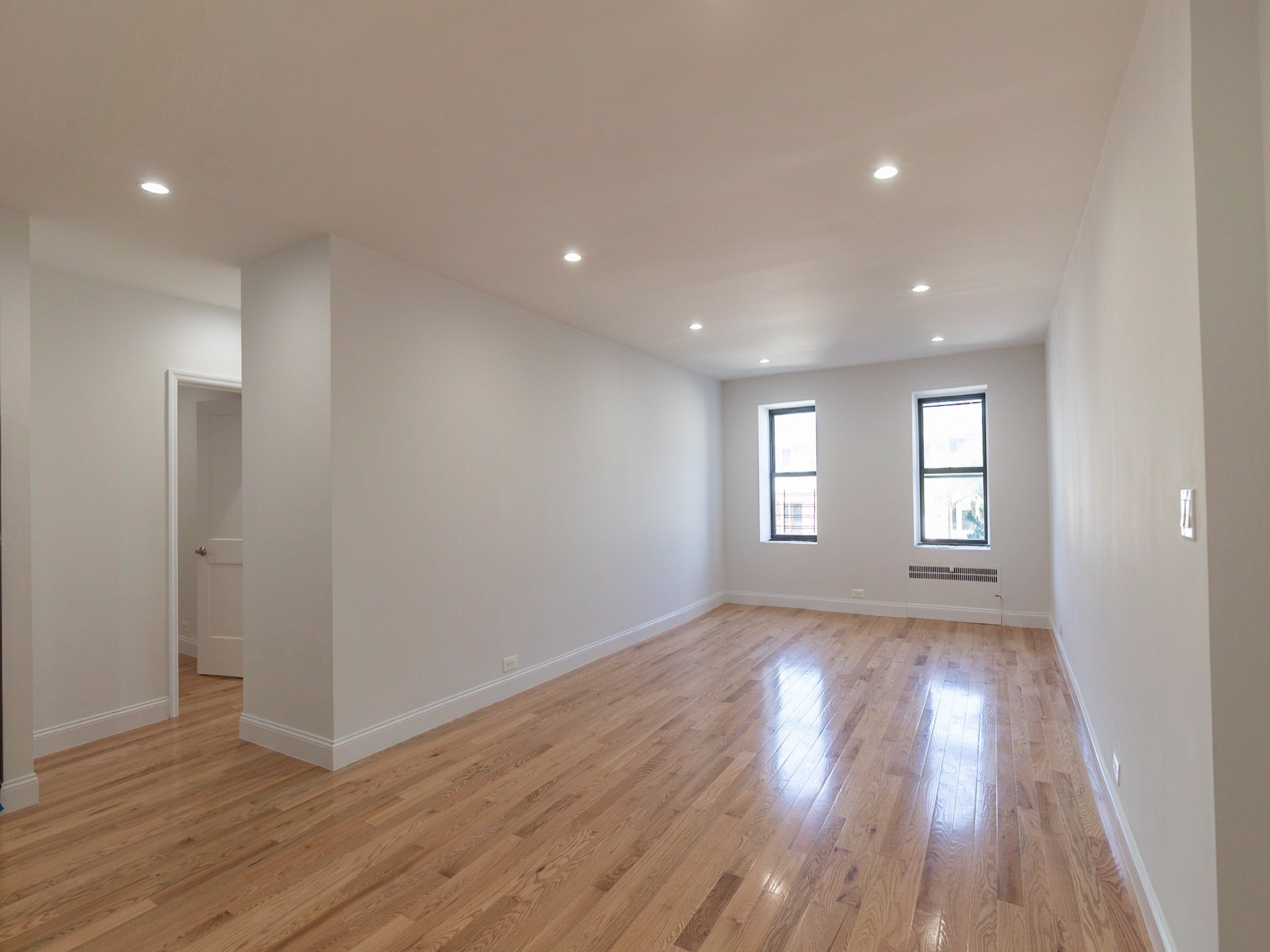 160 Beach 117th Street, Unit 1K Queens, NY 11694 - Photo 5 of 11