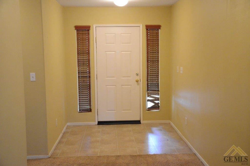 10702 High Plateau Way Bakersfield, CA 93311 - Photo 6 of 32