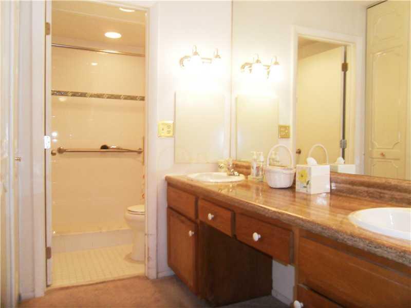 3740 Inverrary Drive, Unit 3T Lauderhill, FL 33319 - Photo 15 of 23