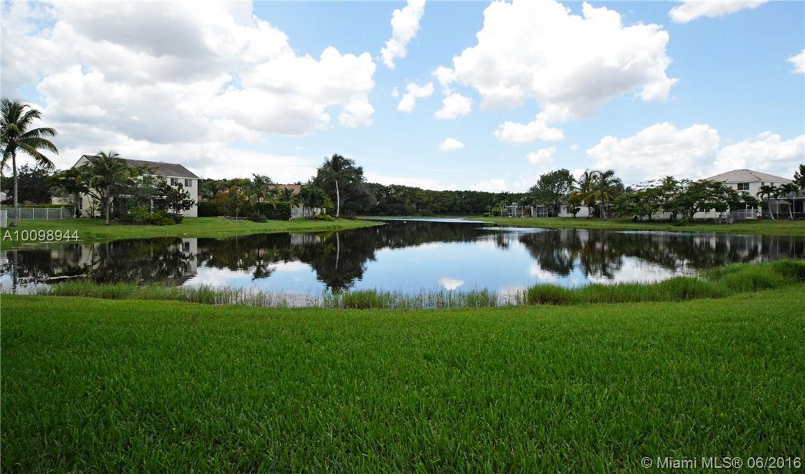 969 Briar Ridge Road Weston, FL 33327 - Photo 22 of 25