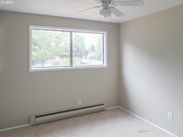 586 North Center Street Sublimity, OR 97385 - Photo 10 of 16 Gallery Image 10