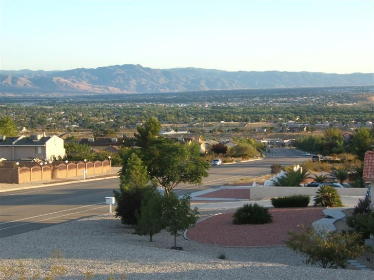 17898 Ohna Road Apple Valley, CA 92307 - Photo 31 of 42