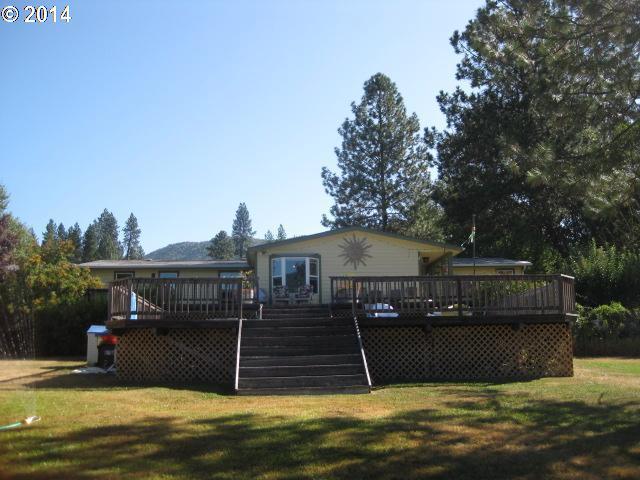 567 Earhart Road Rogue River, OR 97537 - Photo 1 of 10 Gallery Image 1