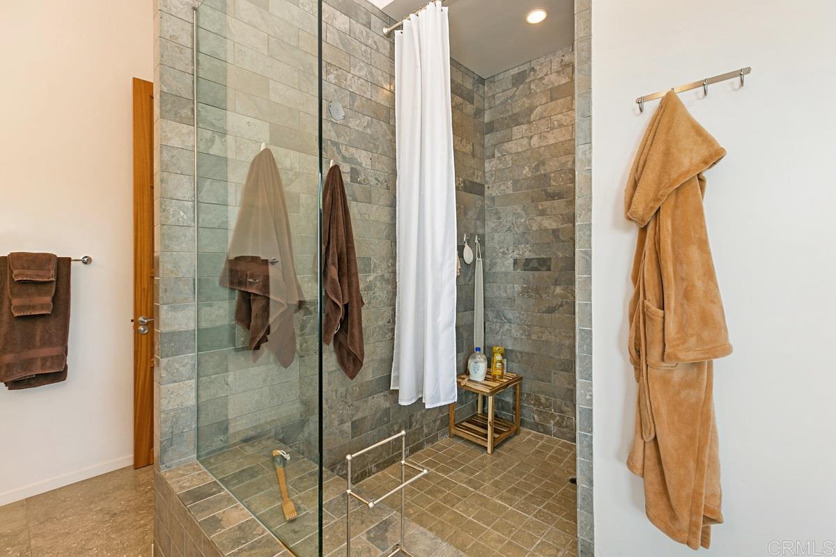 1866 Sheridan Road Encinitas, CA 92024 - Photo 20 of 25