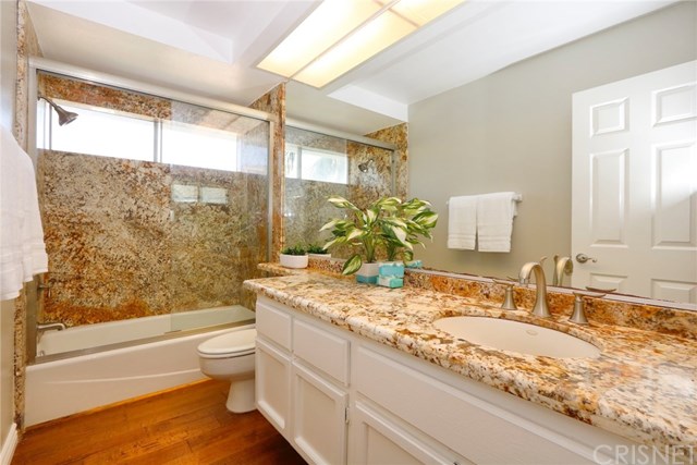 9 Foxboro Irvine, CA 92614 - Photo 24 of 43