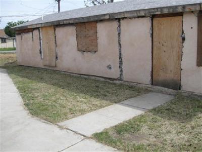 708 Decatur Street Bakersfield, CA 93308 - Photo 2 of 4 Gallery Image 2