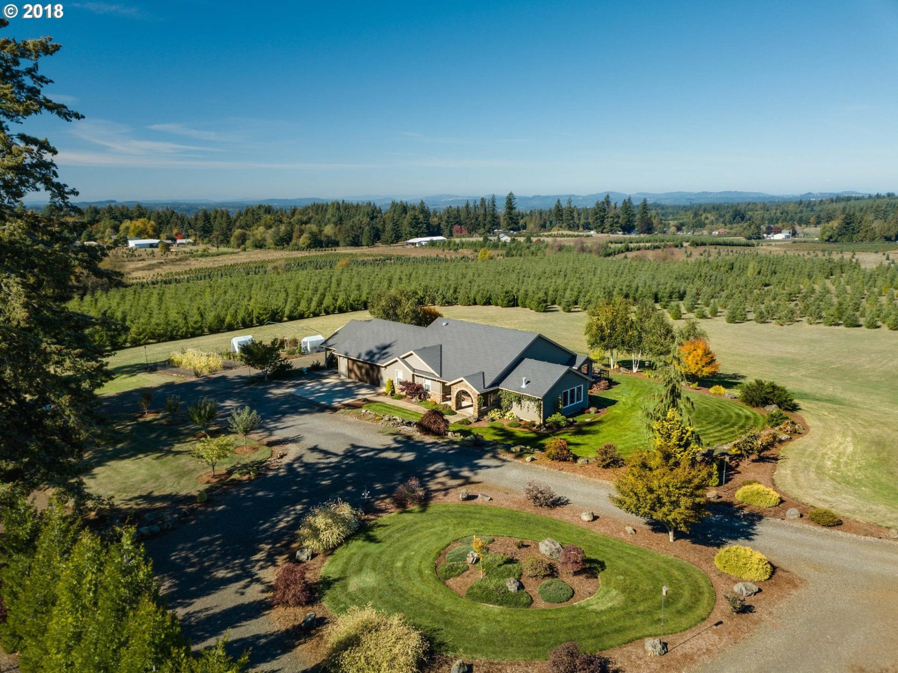 34835 Southeast Divers Road Estacada, OR 97023 - Photo 4 of 32 Gallery Image 4