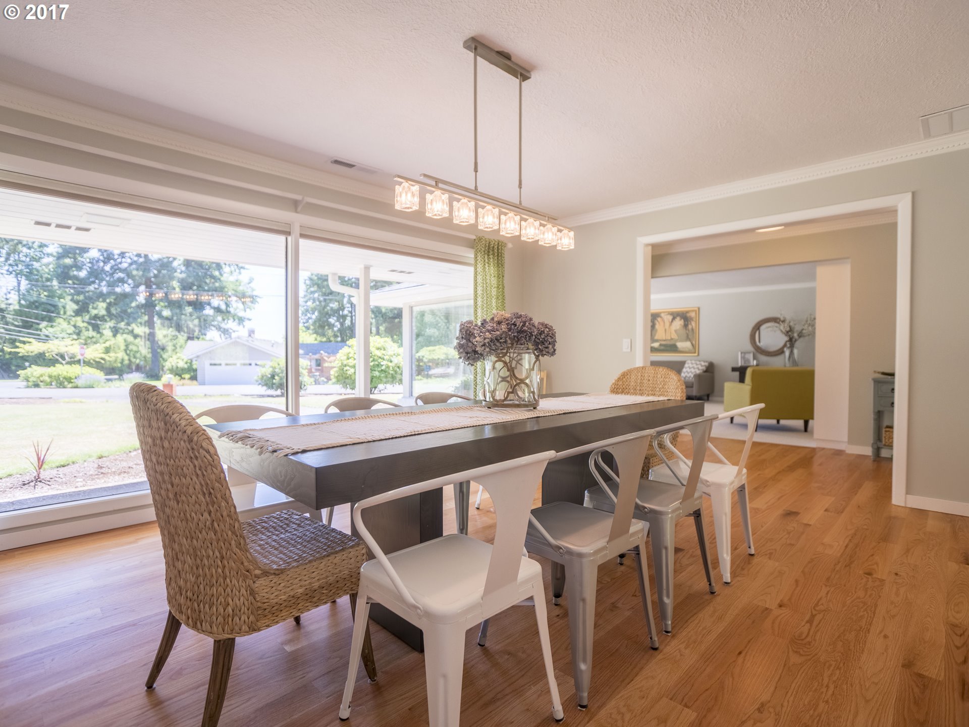 9705 Southwest Arborcrest Way Portland, OR 97225 - Photo 9 of 32 Gallery Image 9