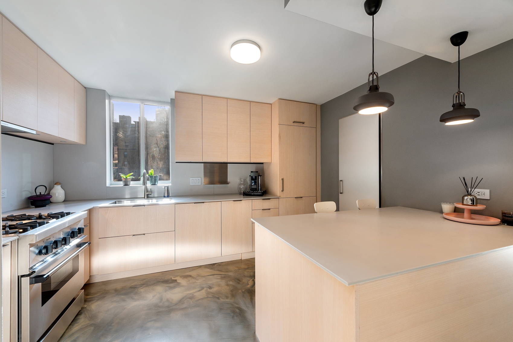 303 East 49th Street, Unit 16 Manhattan, NY 10017 - Photo 3 of 9