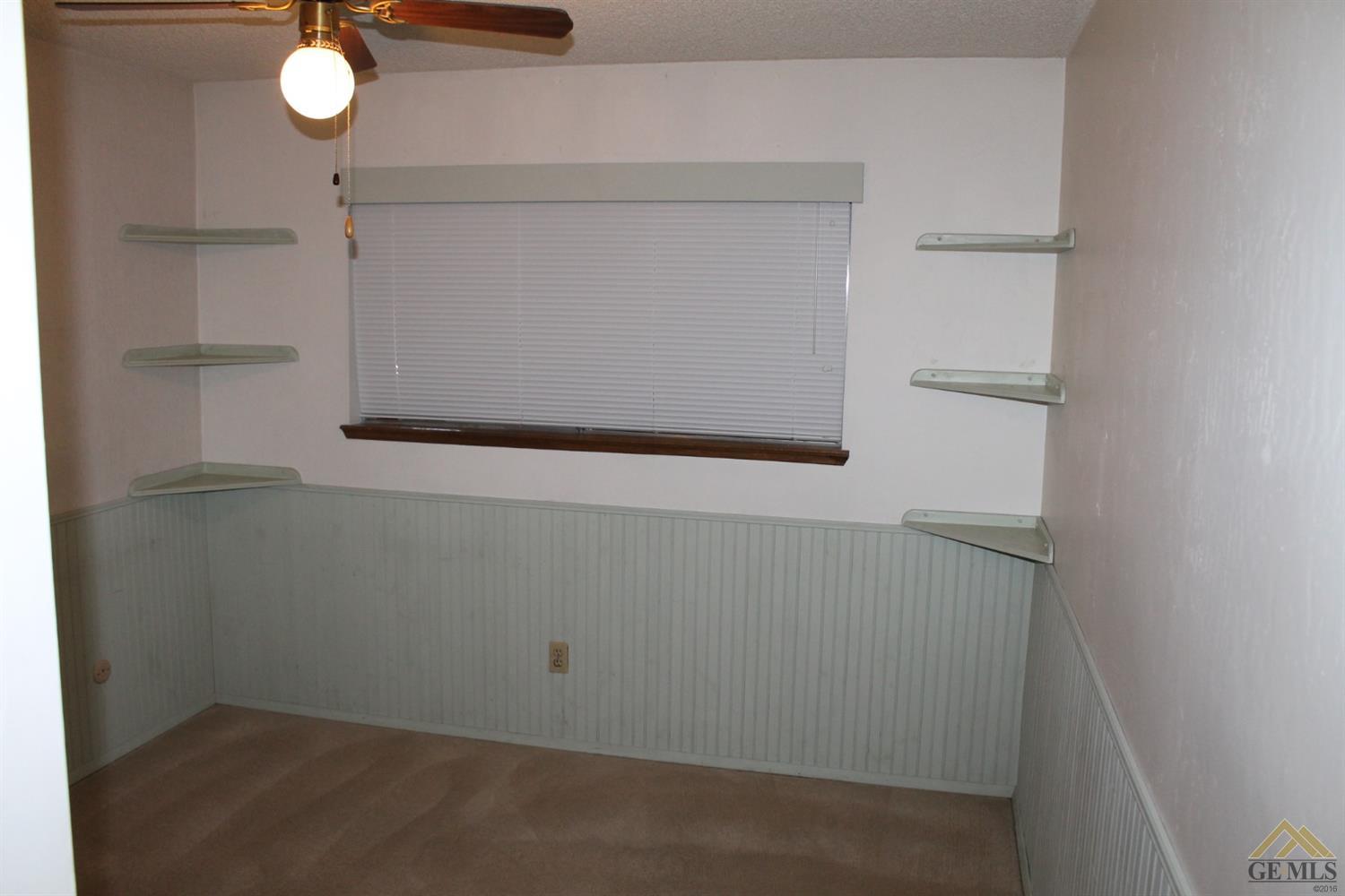 2300 Westminster Drive Bakersfield, CA 93309 - Photo 7 of 17