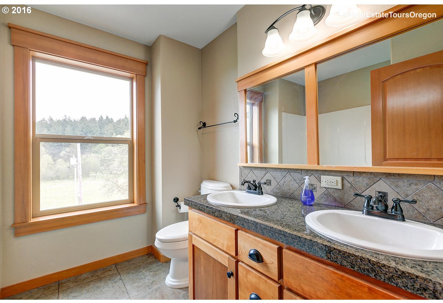 47301 Southwest Carpenter Creek Road Forest Grove, OR 97116 - Photo 18 of 26