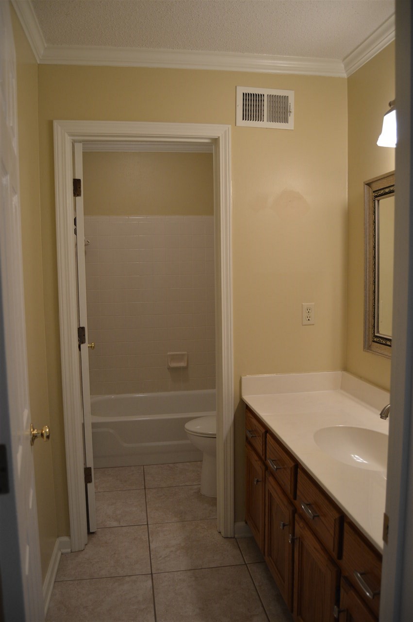 7031 7th Road Bartlett, TN 38135 - Photo 15 of 25 Gallery Image 15