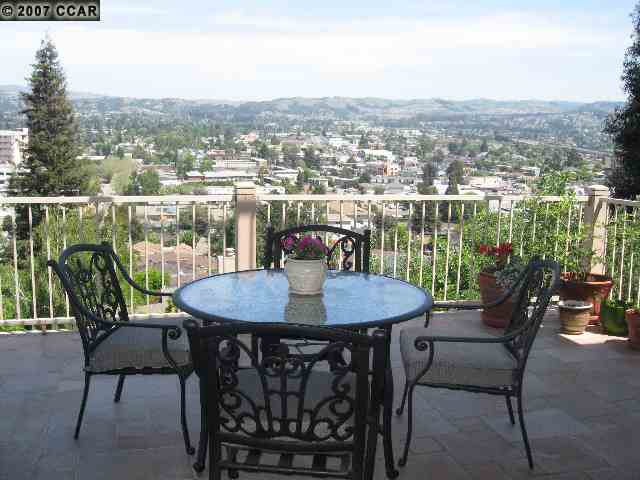 20210 West Ridge Court Castro Valley, CA 94546 - Photo 1 of 1 Gallery Image 1
