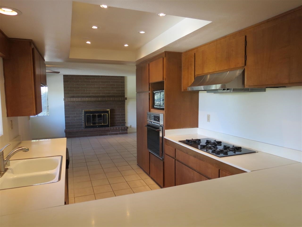 654 Golden Road Fallbrook, CA 92028 - Photo 9 of 25
