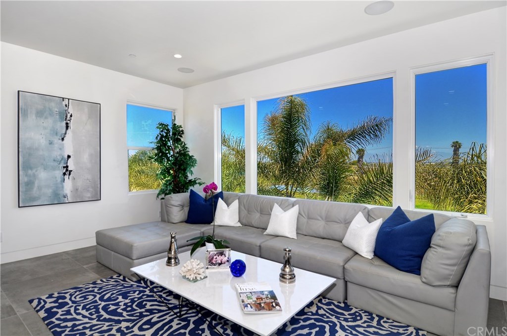 30 Pacific Avenue Surfside, CA 90743 - Photo 29 of 41