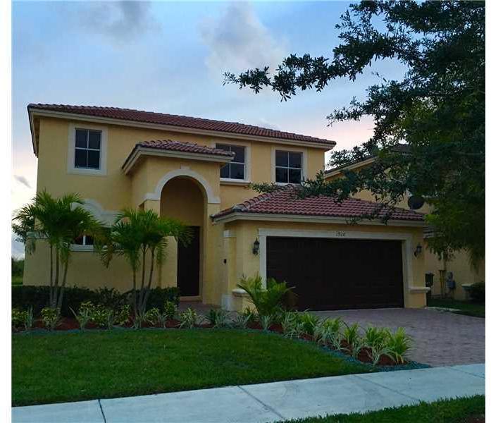 1926 Northeast 3rd Court Homestead, FL 33033 - Photo 1 of 16