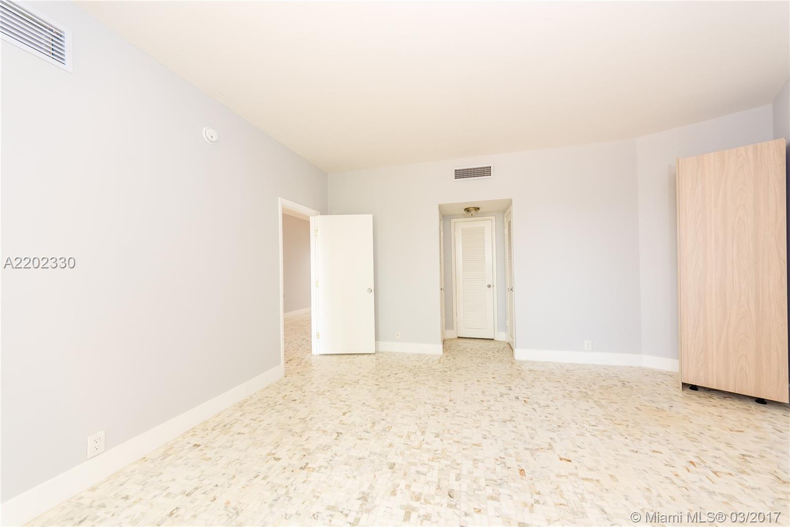 1111 Crandon Boulevard, Unit A103 Key Biscayne, FL 33149 - Photo 17 of 23