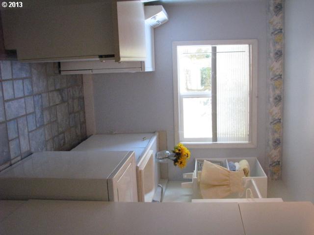 23851 Schultz Road Northeast Aurora, OR 97002 - Photo 12 of 16