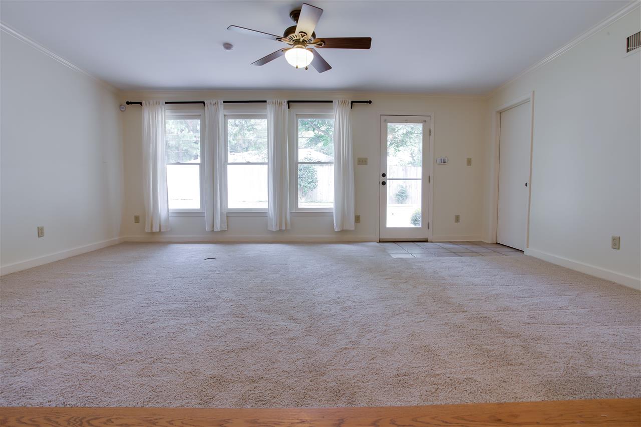 4218 Sequoia Road Memphis, TN 38117 - Photo 8 of 21 A view of the den.