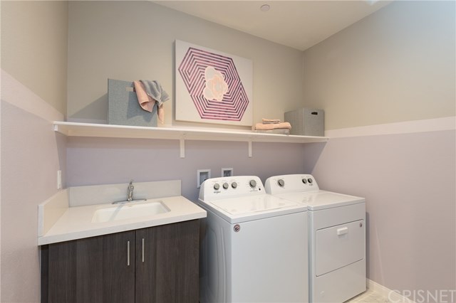 249 Morro Way Simi Valley, CA 93065 - Photo 24 of 27