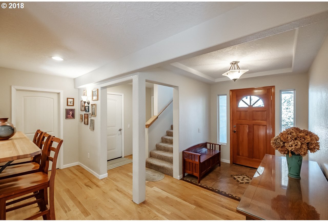 3890 Northwest Ridgecrest Avenue Albany, OR 97321 - Photo 2 of 26 Gallery Image 2