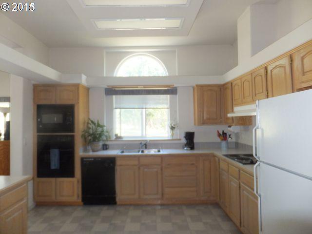 40 Rocky Ridge Road Goldendale, WA 98620 - Photo 11 of 12 Gallery Image 11
