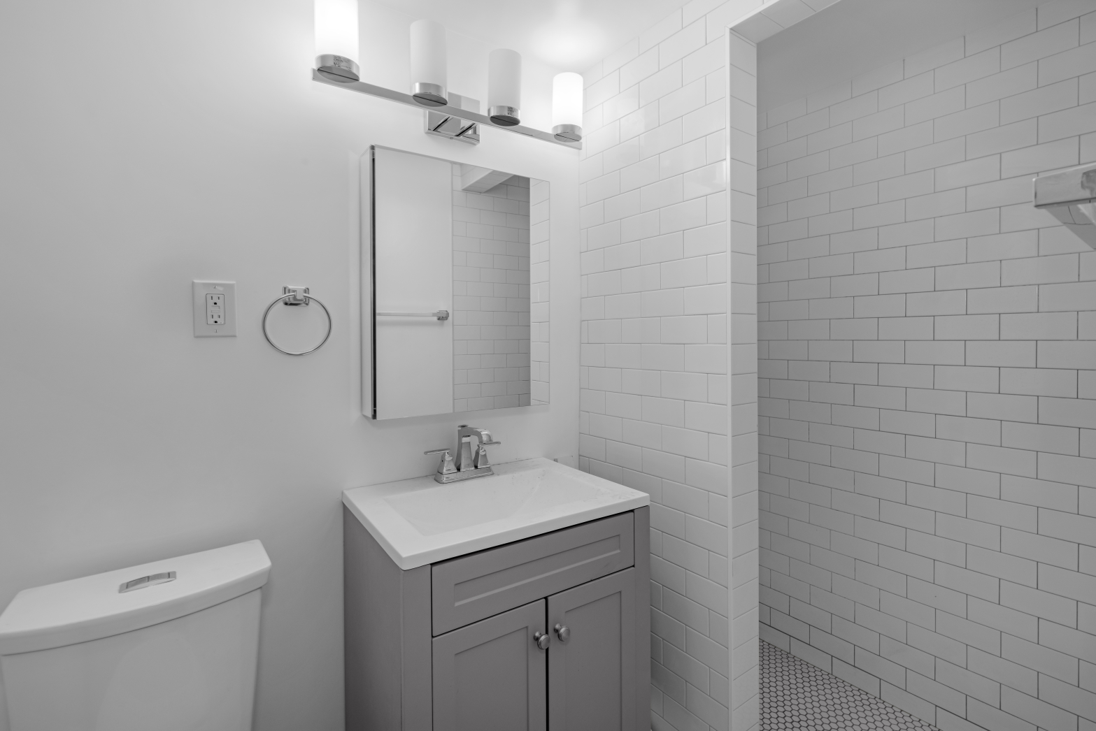 344 East 87th Street, Unit D Manhattan, NY 10128 - Photo 4 of 7