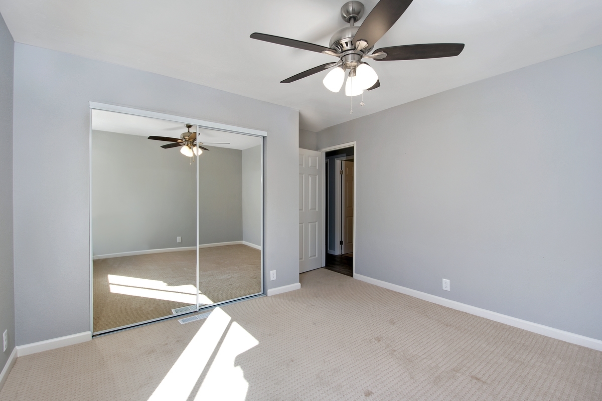 4870 Dulin Road Fallbrook, CA 92028 - Photo 16 of 25