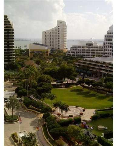 888 Brickell Key Drive, Unit 1402 Miami, FL 33131 - Photo 2 of 9