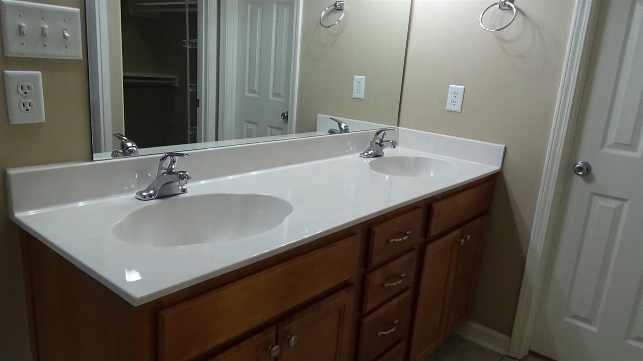 9149 Raspberry Lane Cordova, TN 38016 - Photo 12 of 20