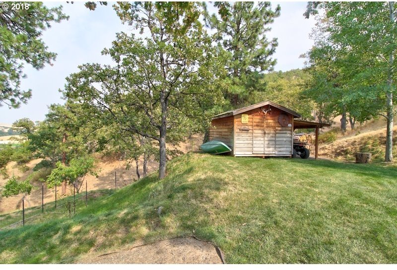 81588 Dufur Valley Road Dufur, OR 97021 - Photo 19 of 28 Gallery Image 19