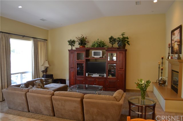 743 Diamond Drive Camarillo, CA 93010 - Photo 13 of 31