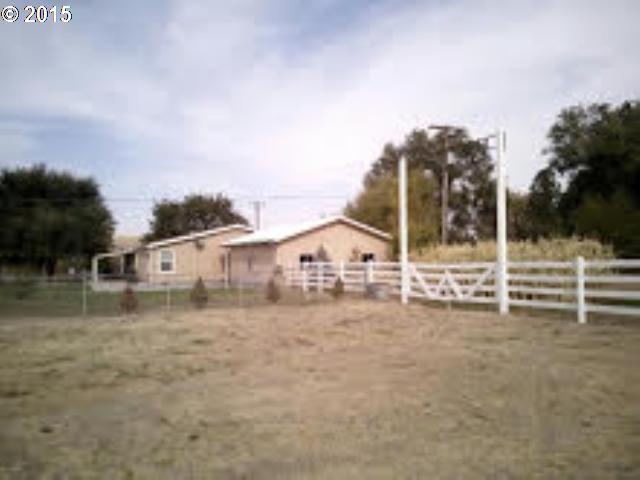 73377 Bus Barn Lane Pendleton, OR 97801 - Photo 13 of 16