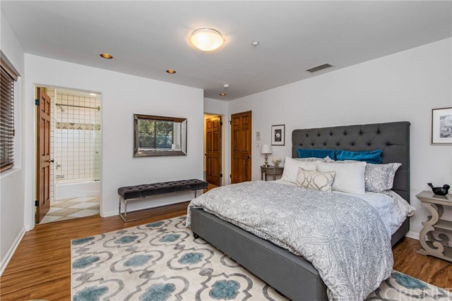 14839 Round Valley Drive Sherman Oaks, CA 91403 - Photo 33 of 43