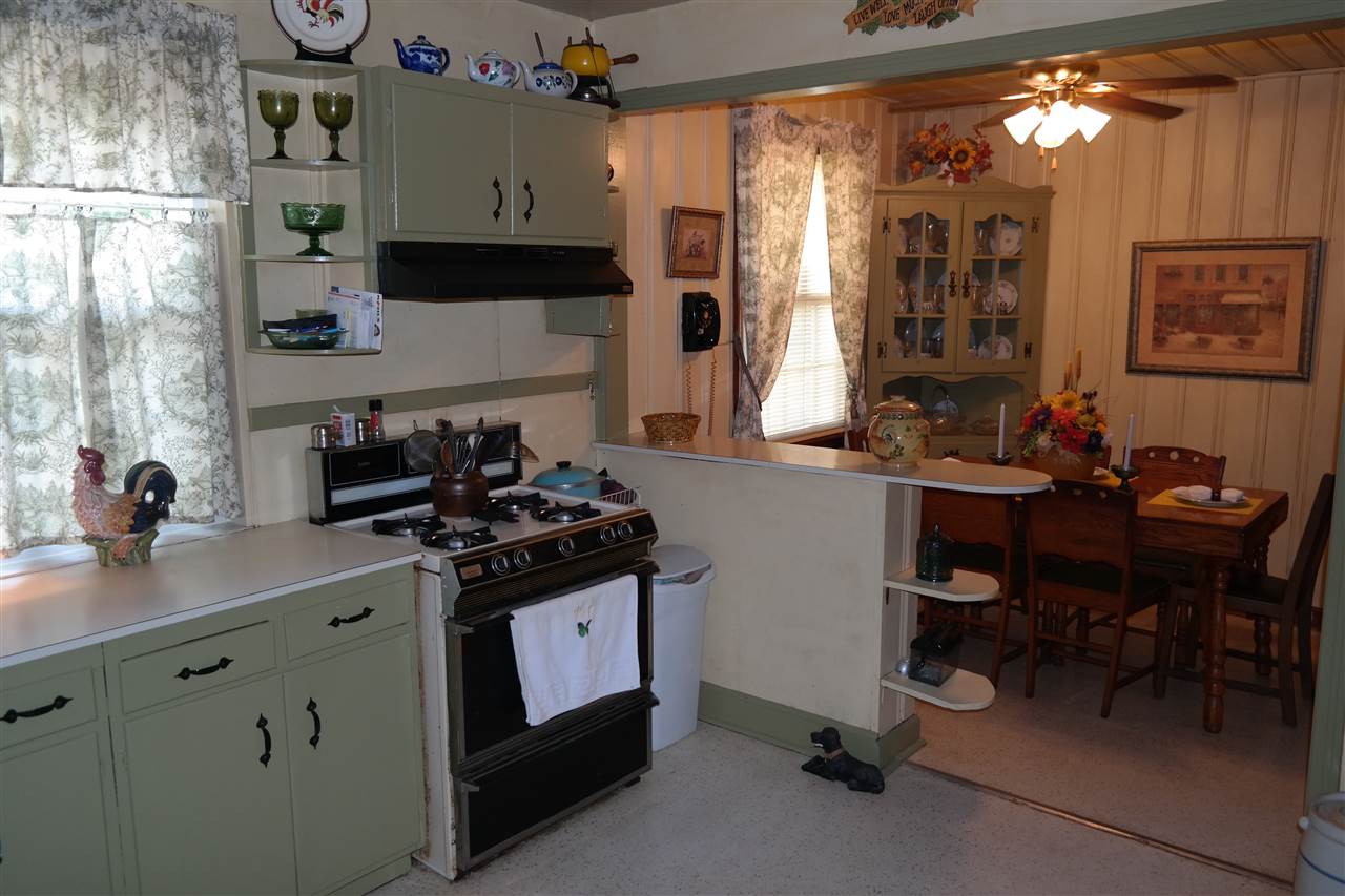 680 Vaughn Road Memphis, TN 38122 - Photo 4 of 13 Gallery Image 4