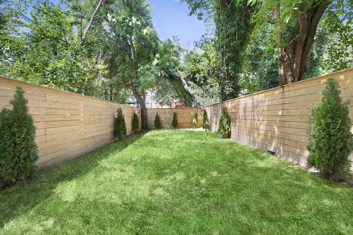 1273 Park Place Brooklyn, NY 11213 - Photo 23 of 28