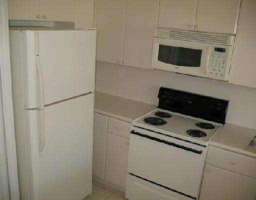 1663 Southeast 27th Drive, Unit 209 Homestead, FL 33035 - Photo 4 of 11