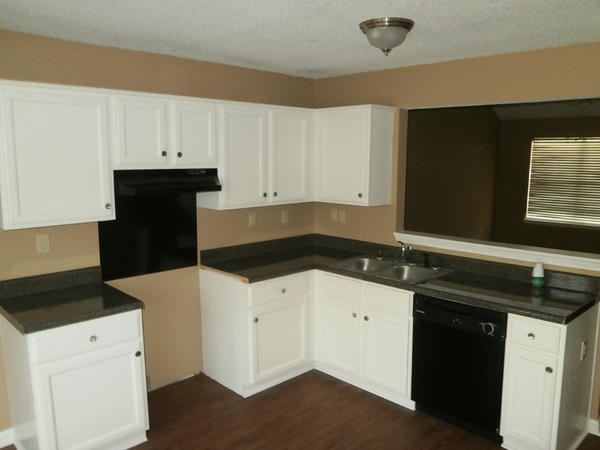 7570 Spring Morning Court Memphis, TN 38125 - Photo 5 of 11 Gallery Image 5