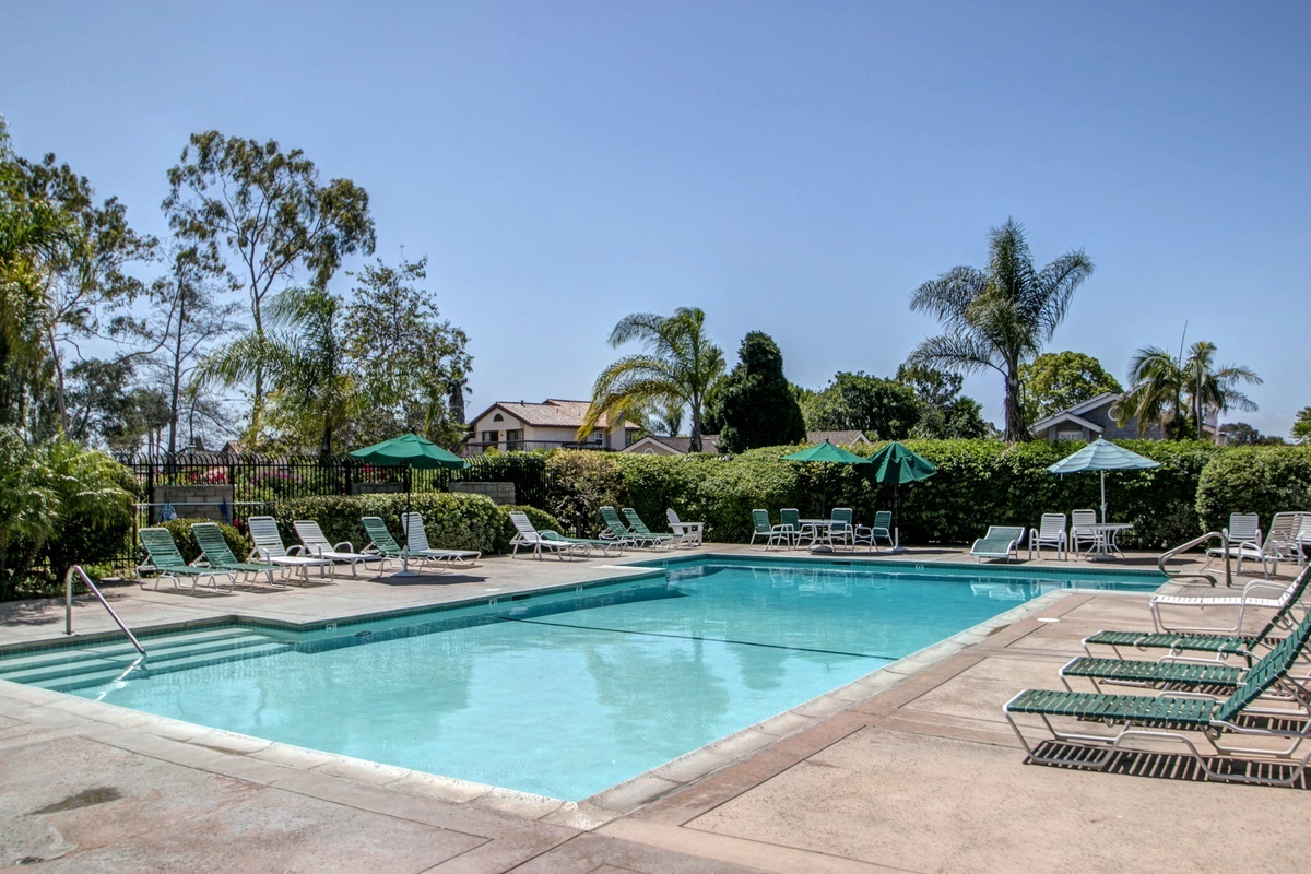 1821 Hummock Lane Encinitas, CA 92024 - Photo 22 of 25