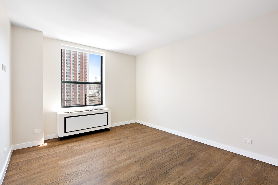 247 West 87th Street, Unit 15B Manhattan, NY 10024 - Photo 6 of 10